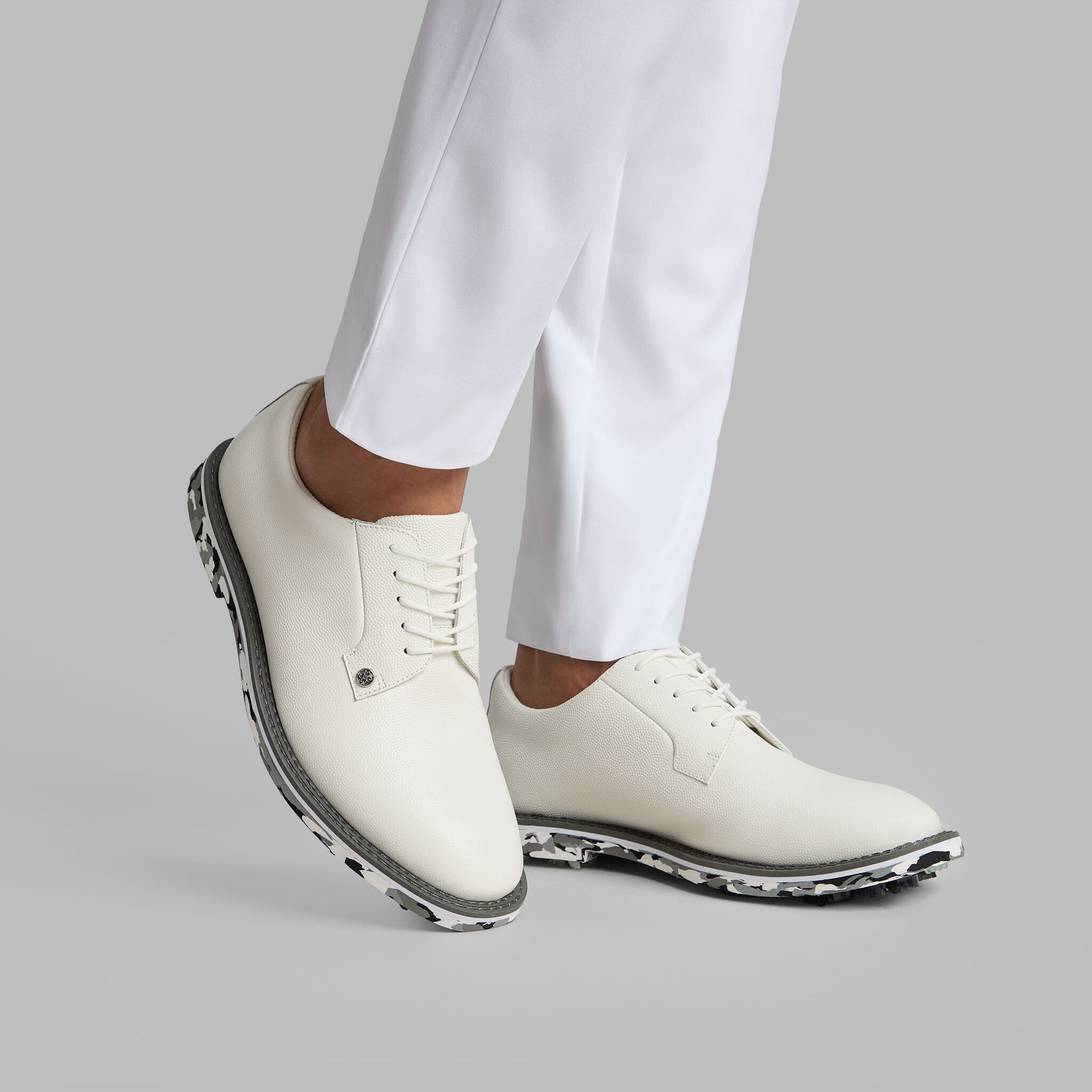 G/FORE GALLIVANTER G/LOCK LEATHER GOLF SHOE