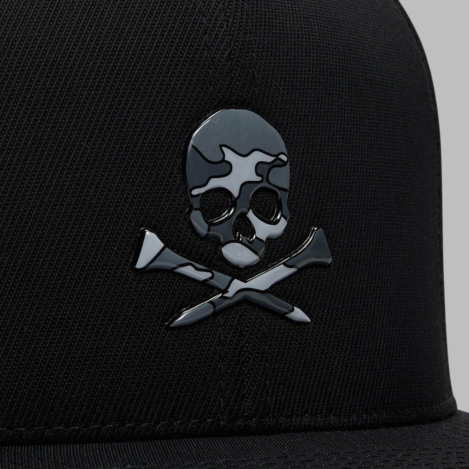 G/FORE SKULL & TEES PERFORATED DELTA HAT