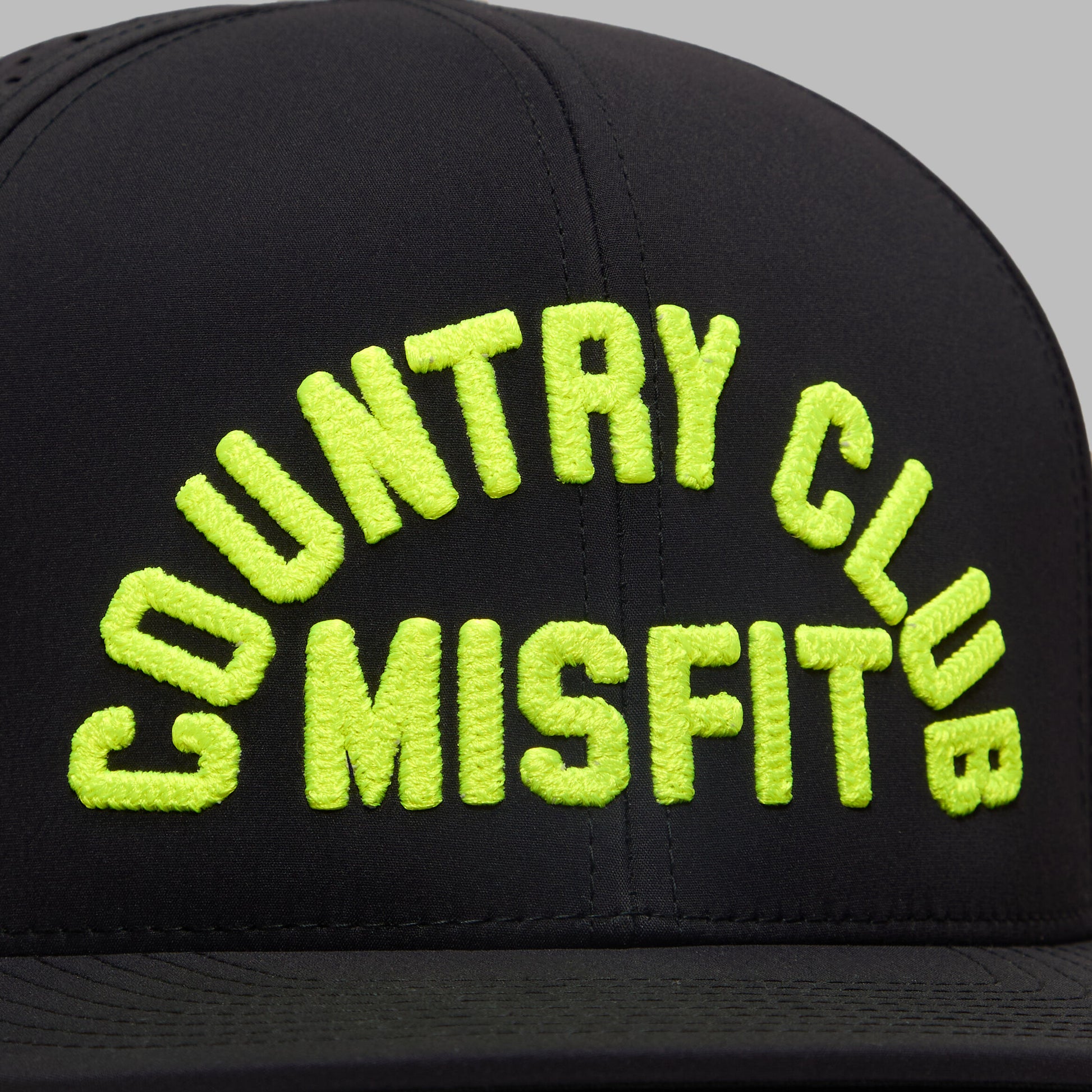 G/FORE LTD RELEASE COUNTRY CLUB MISFIT PERFORATED DELTA HAT