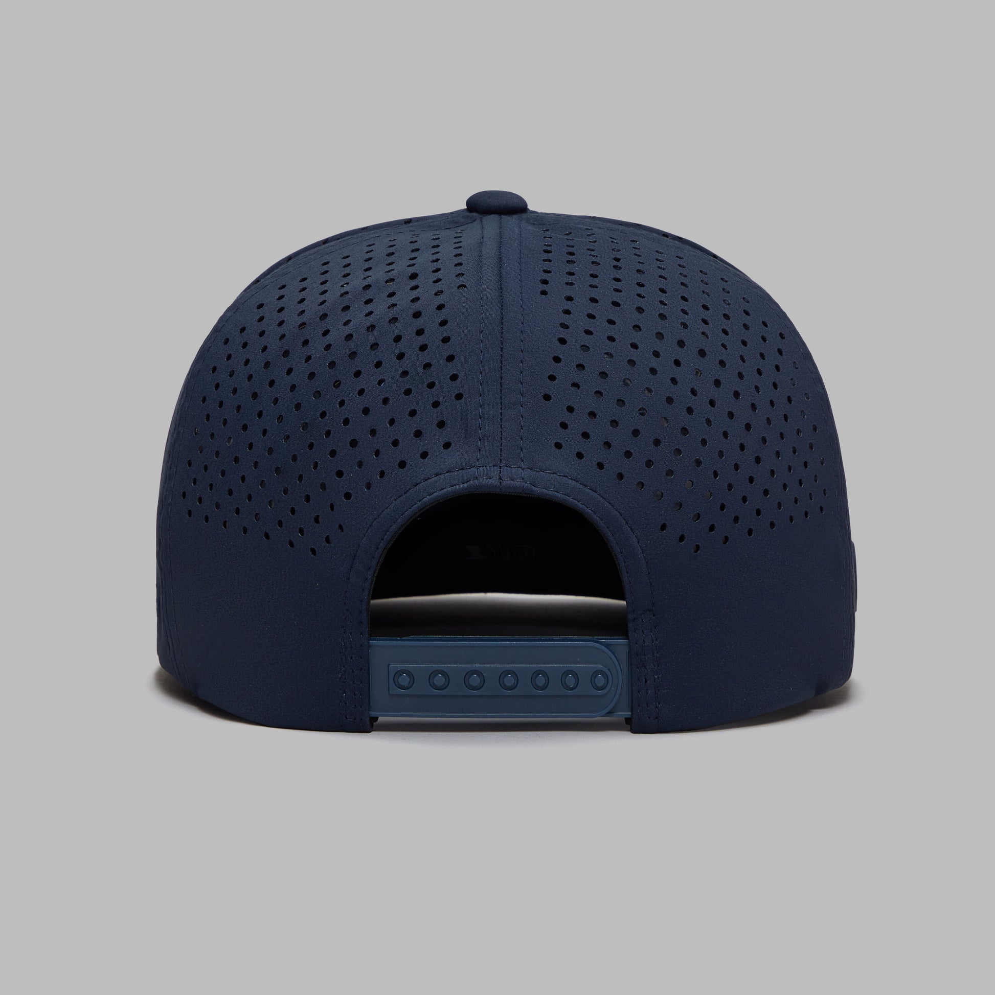 G/FORE PRAY FOR BIRDIES PATCH PERFORATED DELTA HAT |HATS