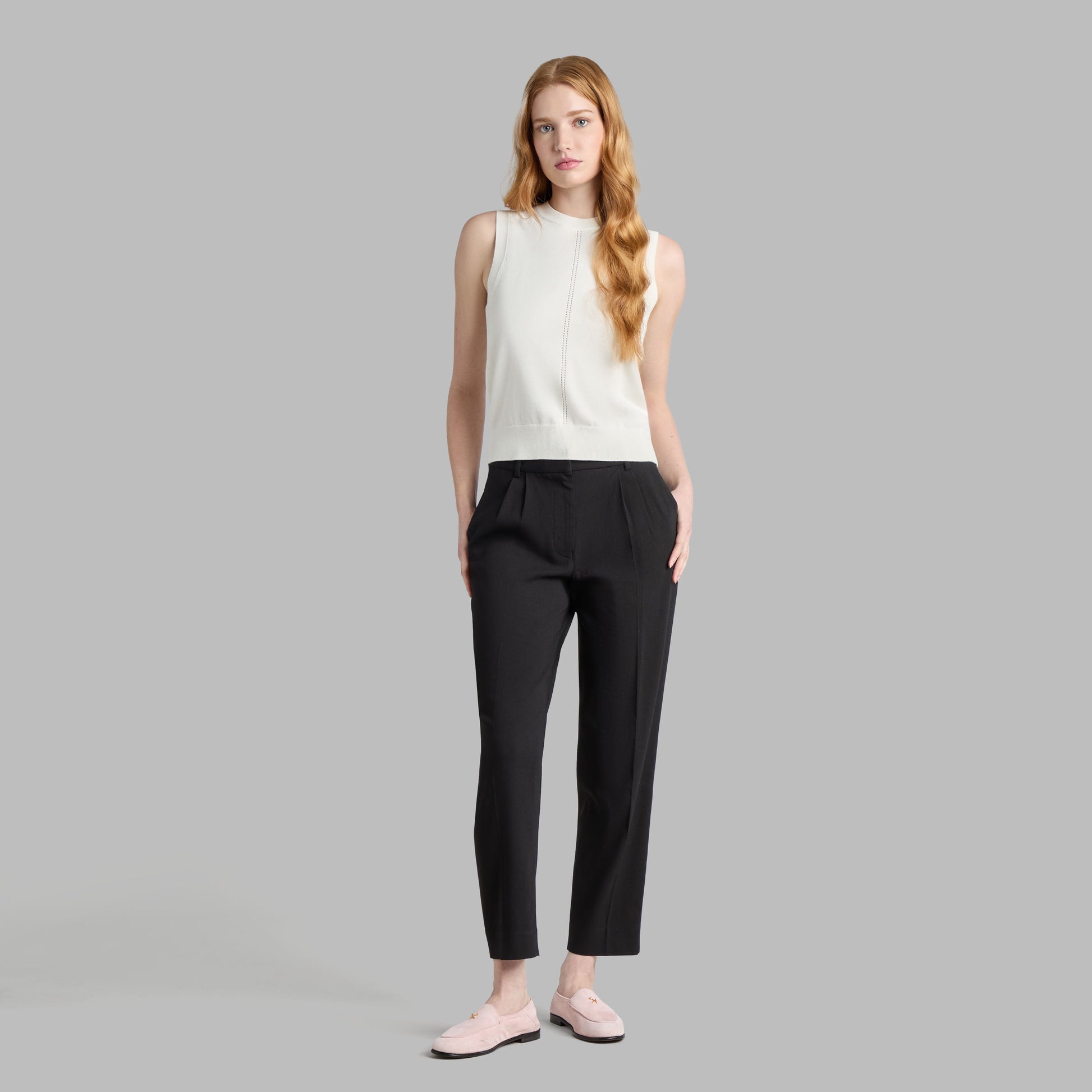 G/FORE LTD RELEASE LINEN CROPPED PLEATED TROUSER